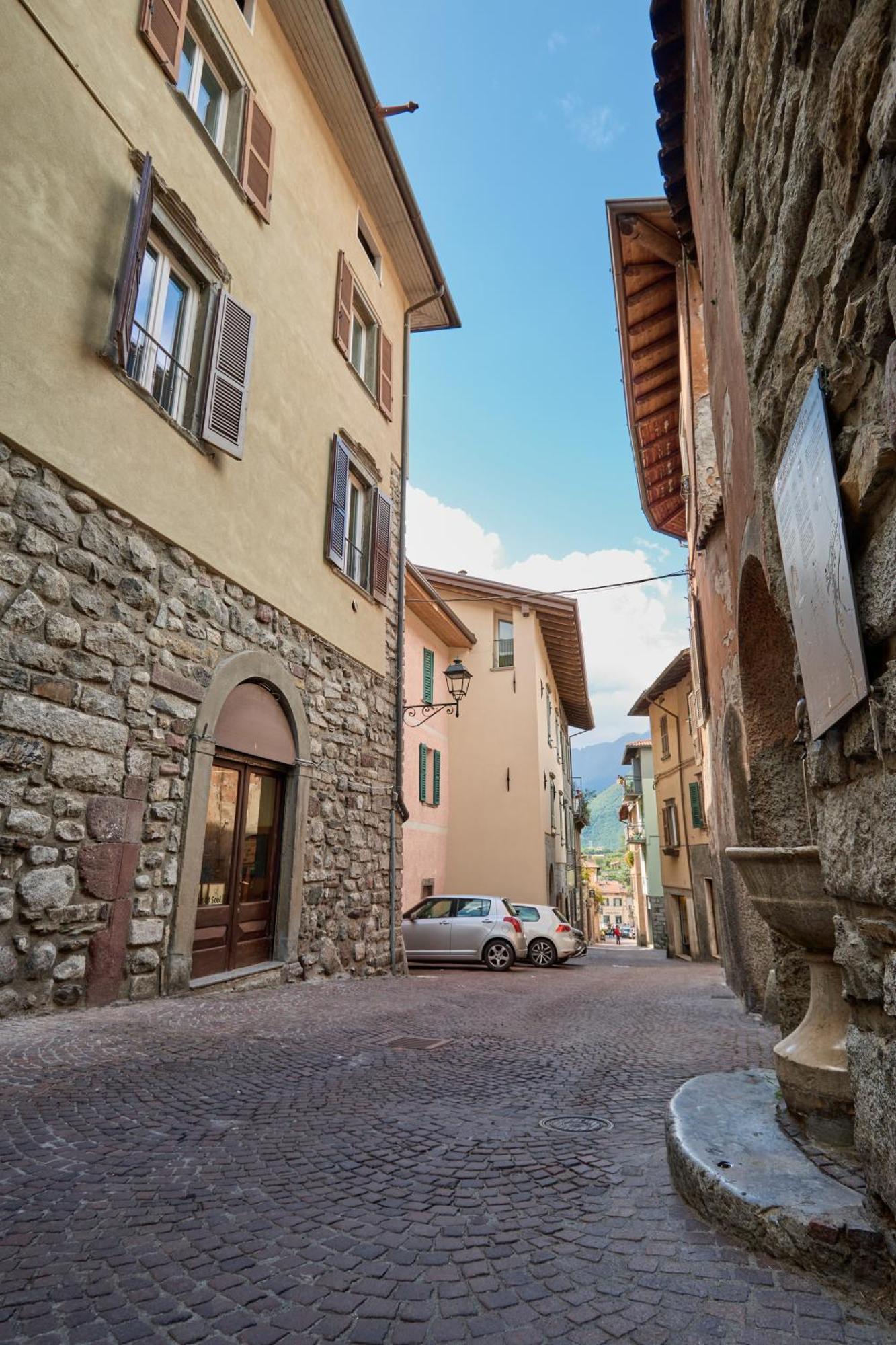 Charme Nel Borgo Di Bienno Di Design, Natura & Relax Apartment Bienno